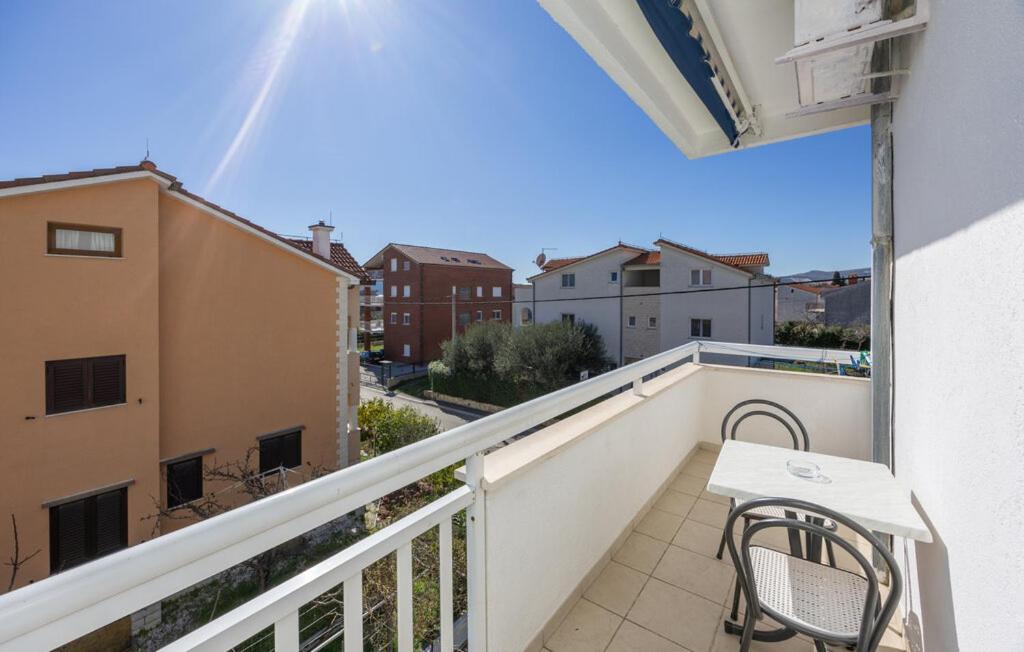 Apartments Ruza Kastela Luaran gambar