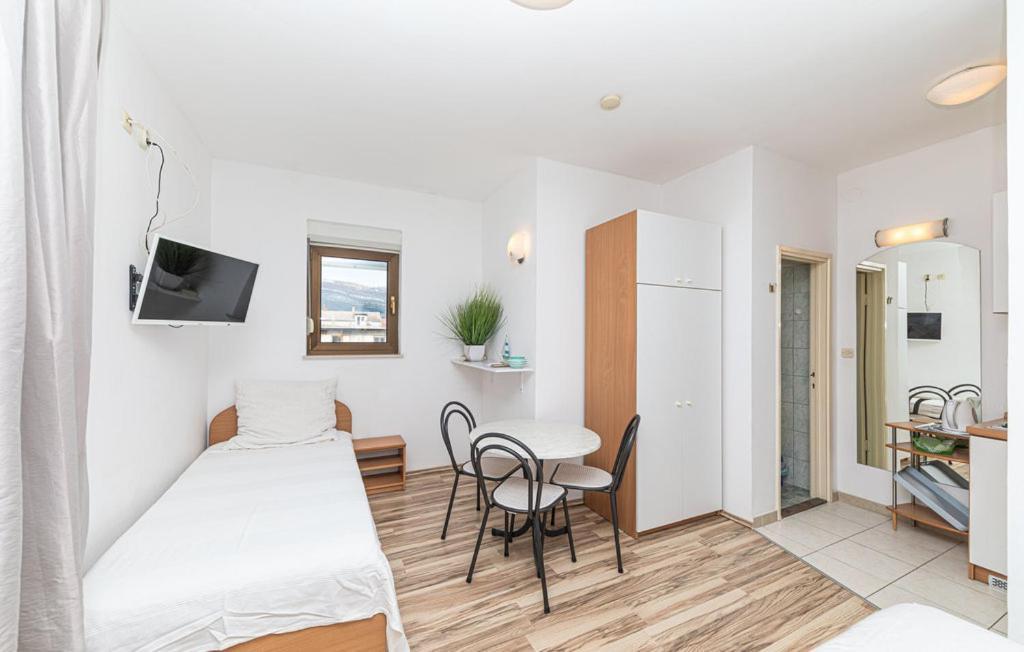 Apartments Ruza Kastela Luaran gambar