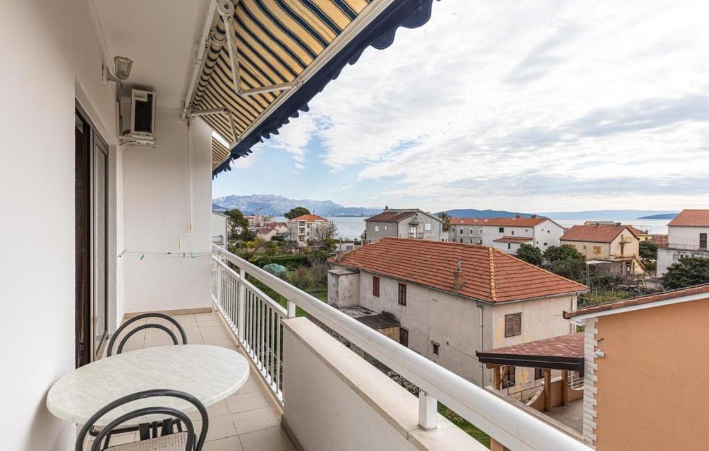 Apartments Ruza Kastela Luaran gambar