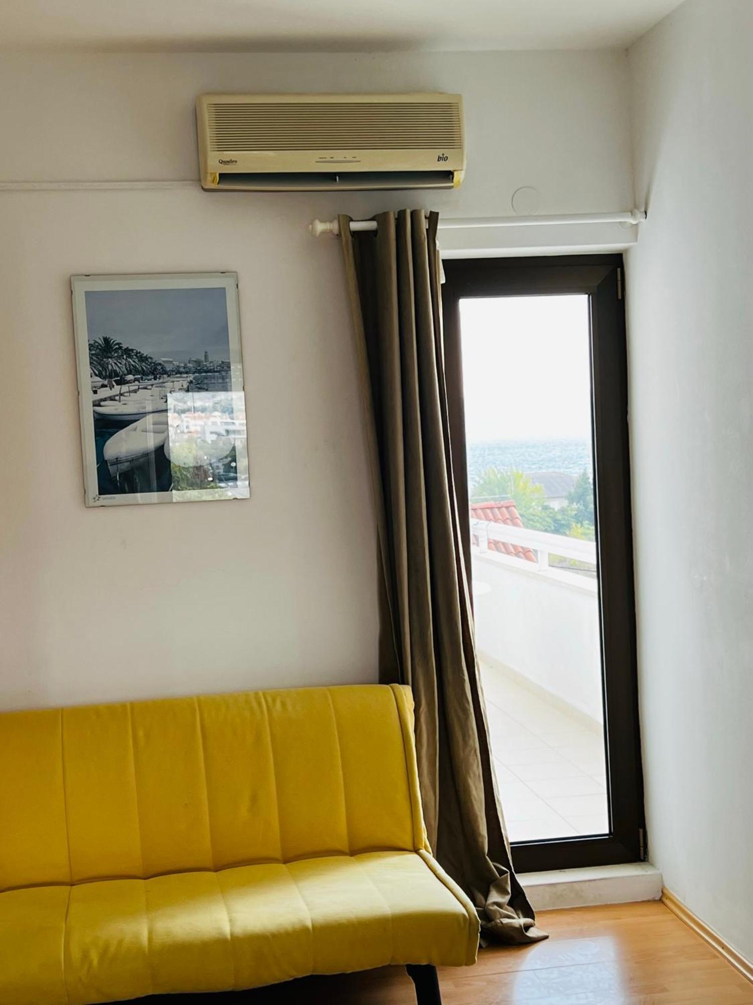 Apartments Ruza Kastela Bilik gambar