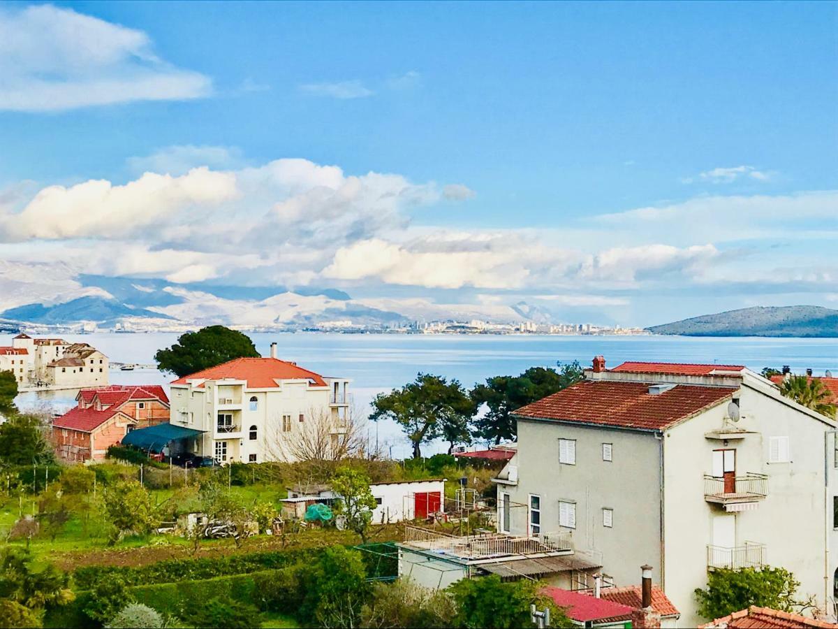 Apartments Ruza Kastela Luaran gambar